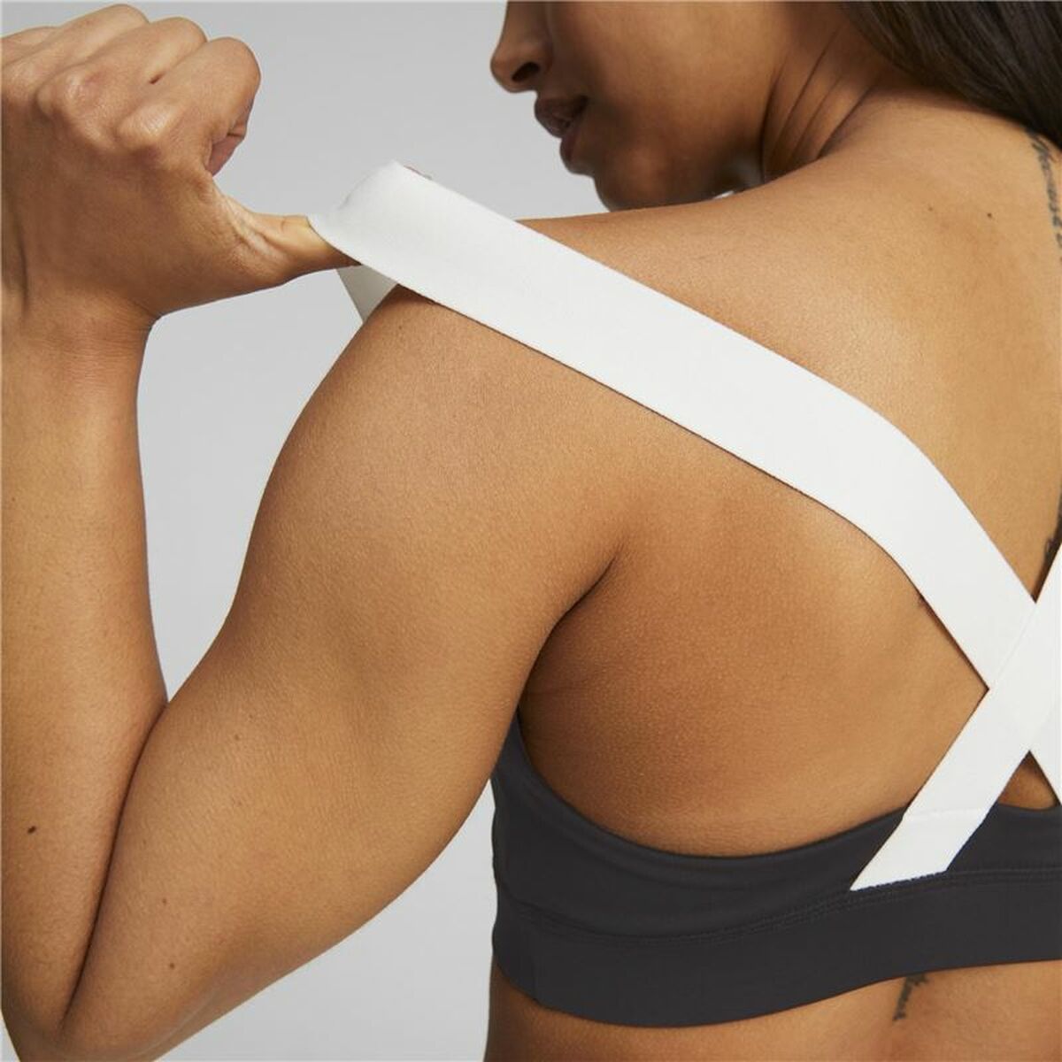 V7HE841AE51CD3ED897778935F02A23710CR4741783P7