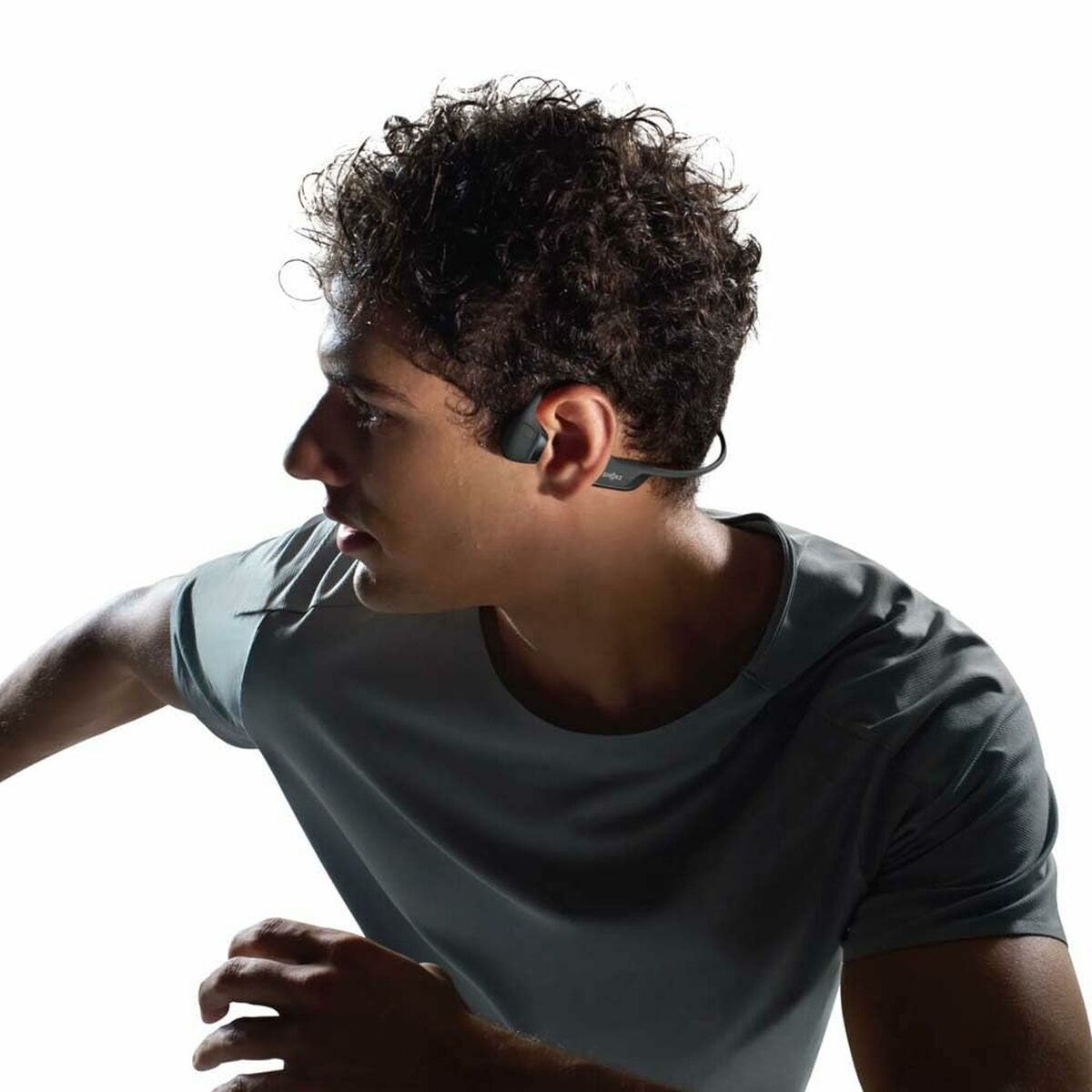 V2H60BA42047DB4587D2BCB99180D46E4DCR5841382P9