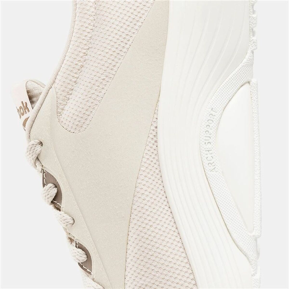 V2H94670134A5028B86A5135A58CCEF3472R5748560P4