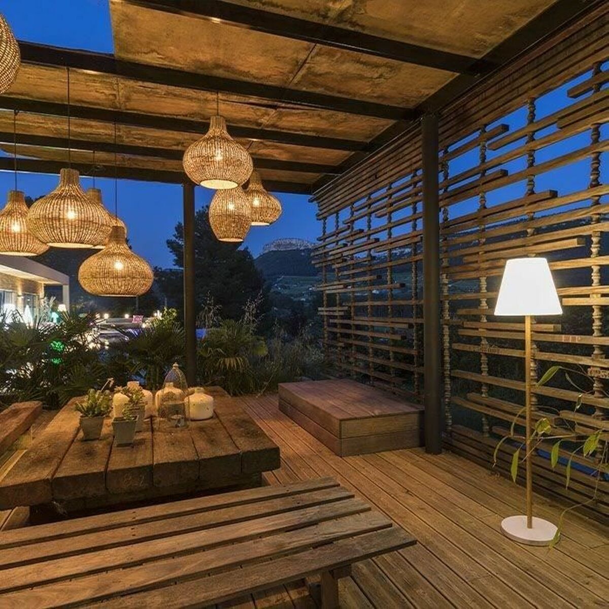 V4H4C005B10B92CB5146F90F4C666B53F97R6436747P4