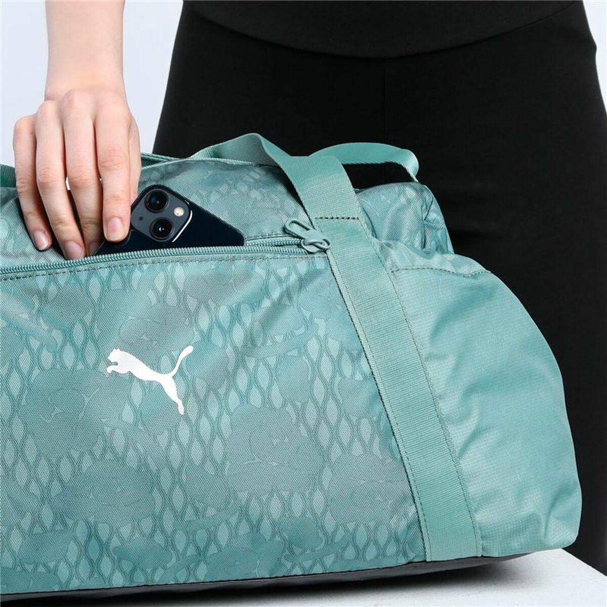 V2HDA304F59BA35C3682BA822016018CDEBR6449321P4