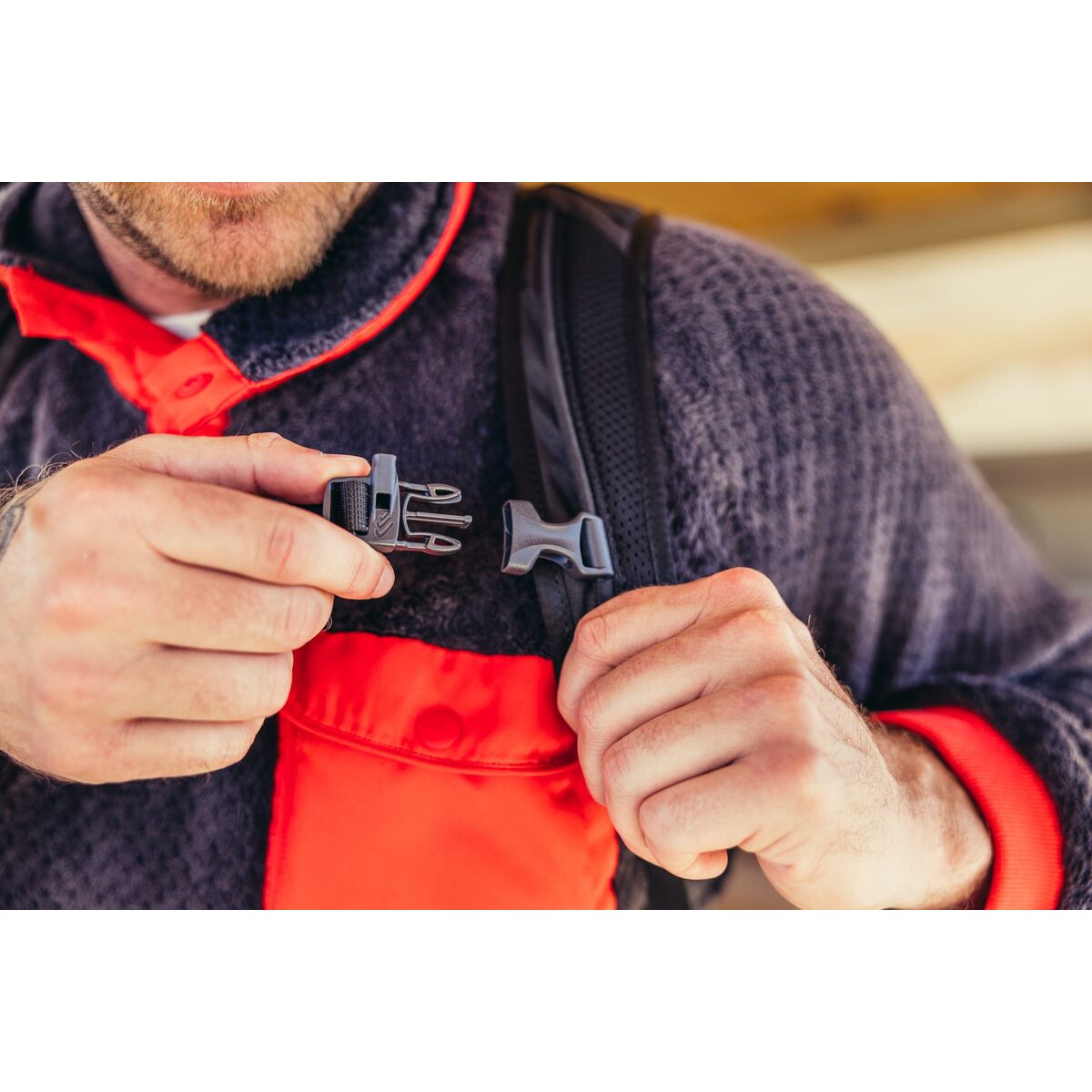 V4HA331C6B1AAE98842E0CA20E519861498R6420968P8