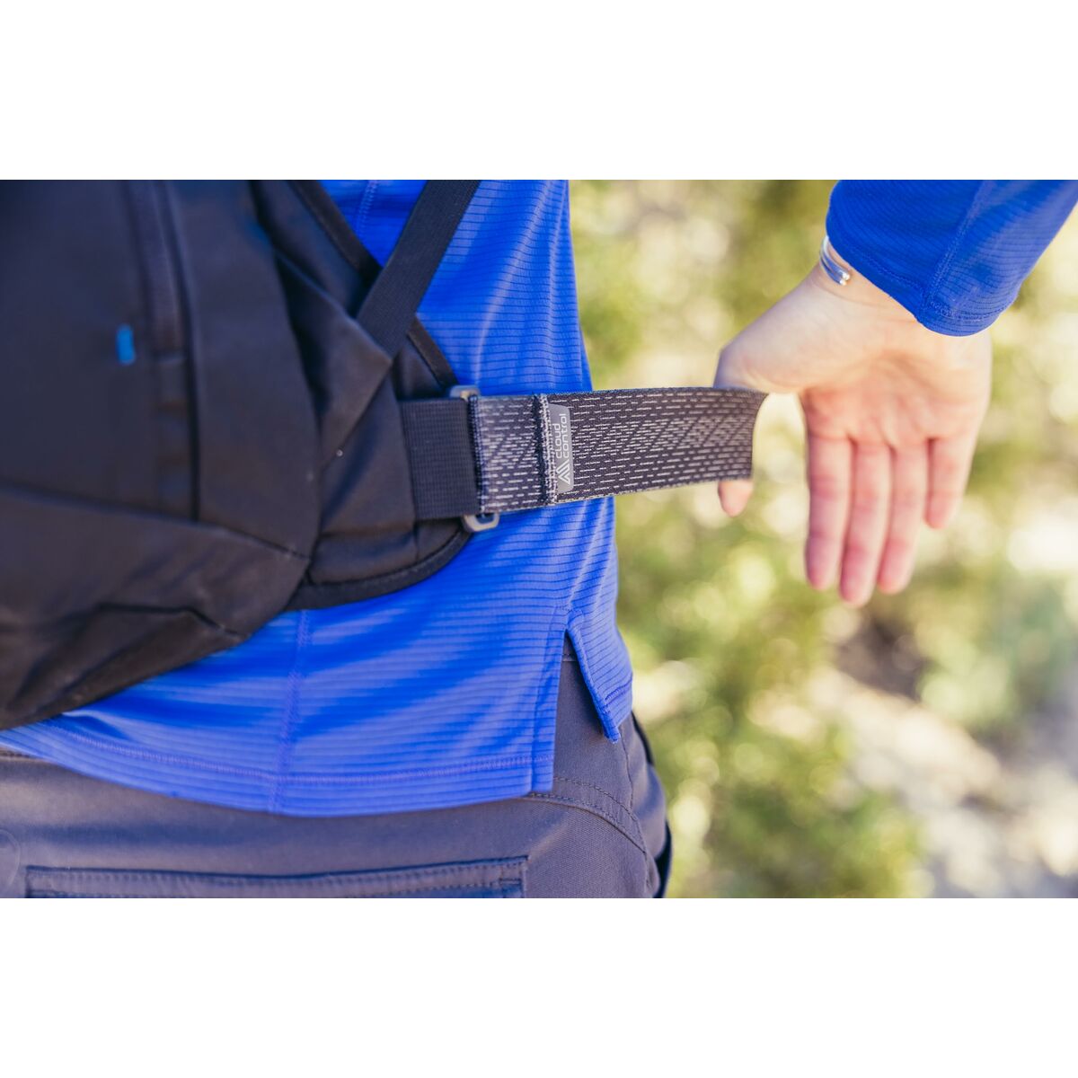 V4HD094B7D1A680C1C98B87463D5A1B1F35R6421008P7