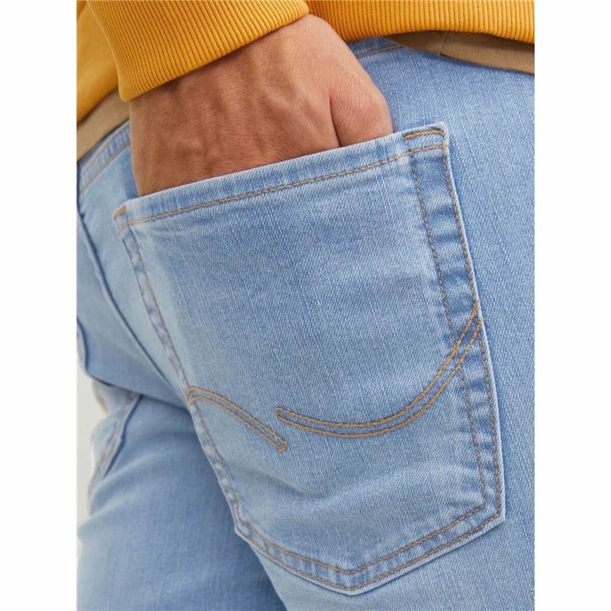 V2HEA8BCE45C9D289895769CD76A109090CR6173211P5