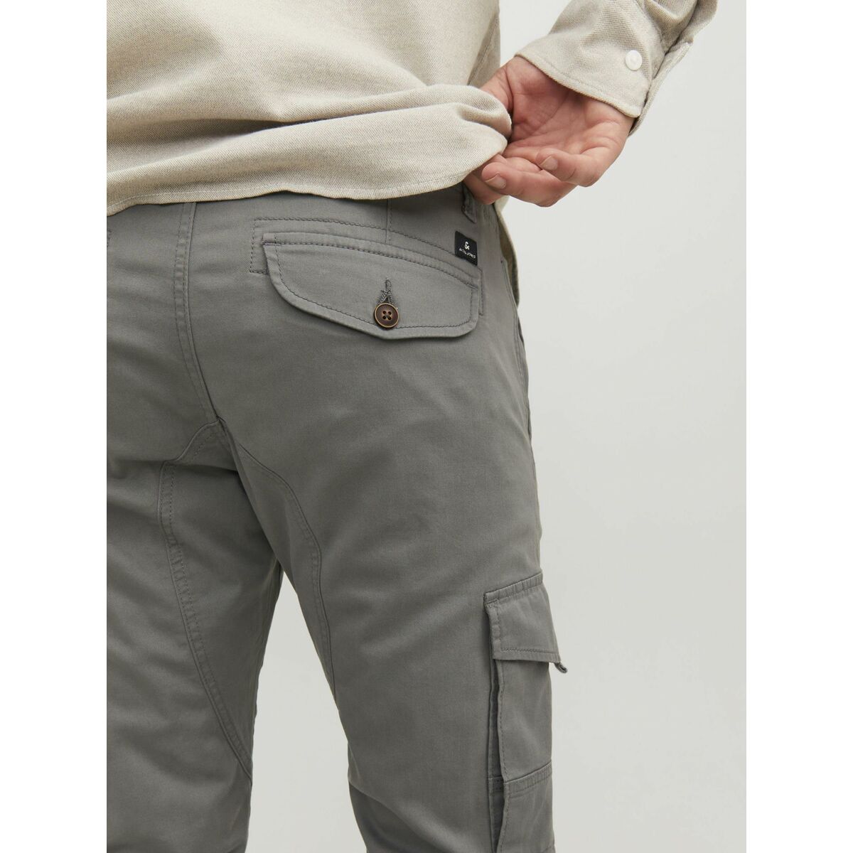 V2H07D9C24B22C1B9ECDD21DD68BF498F8ER5847932P6