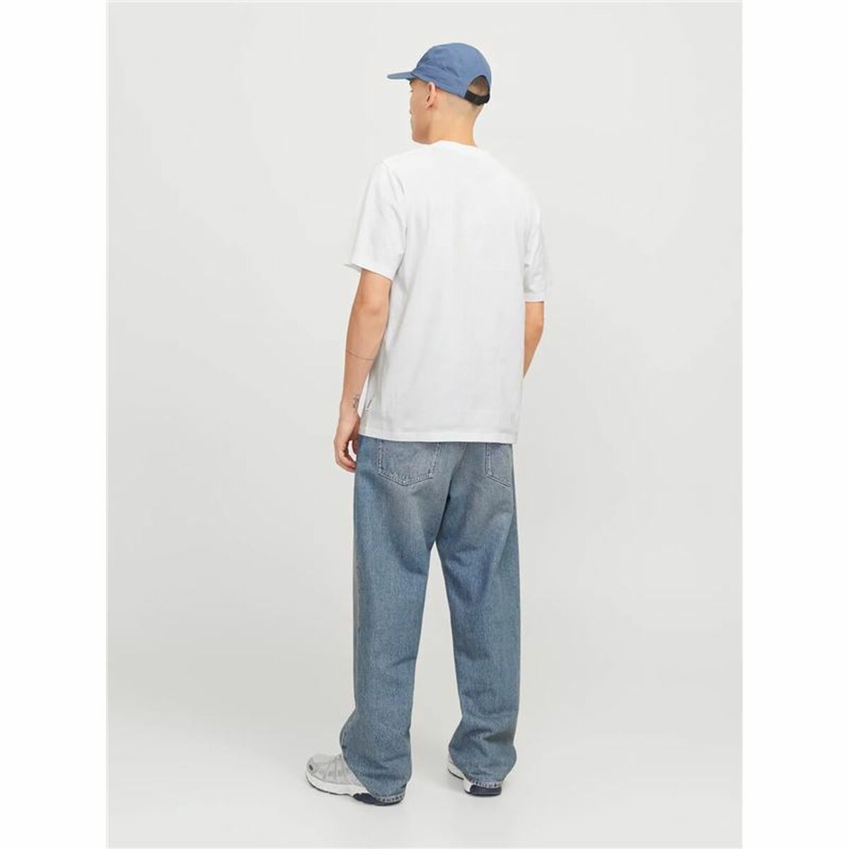 V2H7C1B8B41785E15D43D039646C2FDC52ER6010819P2