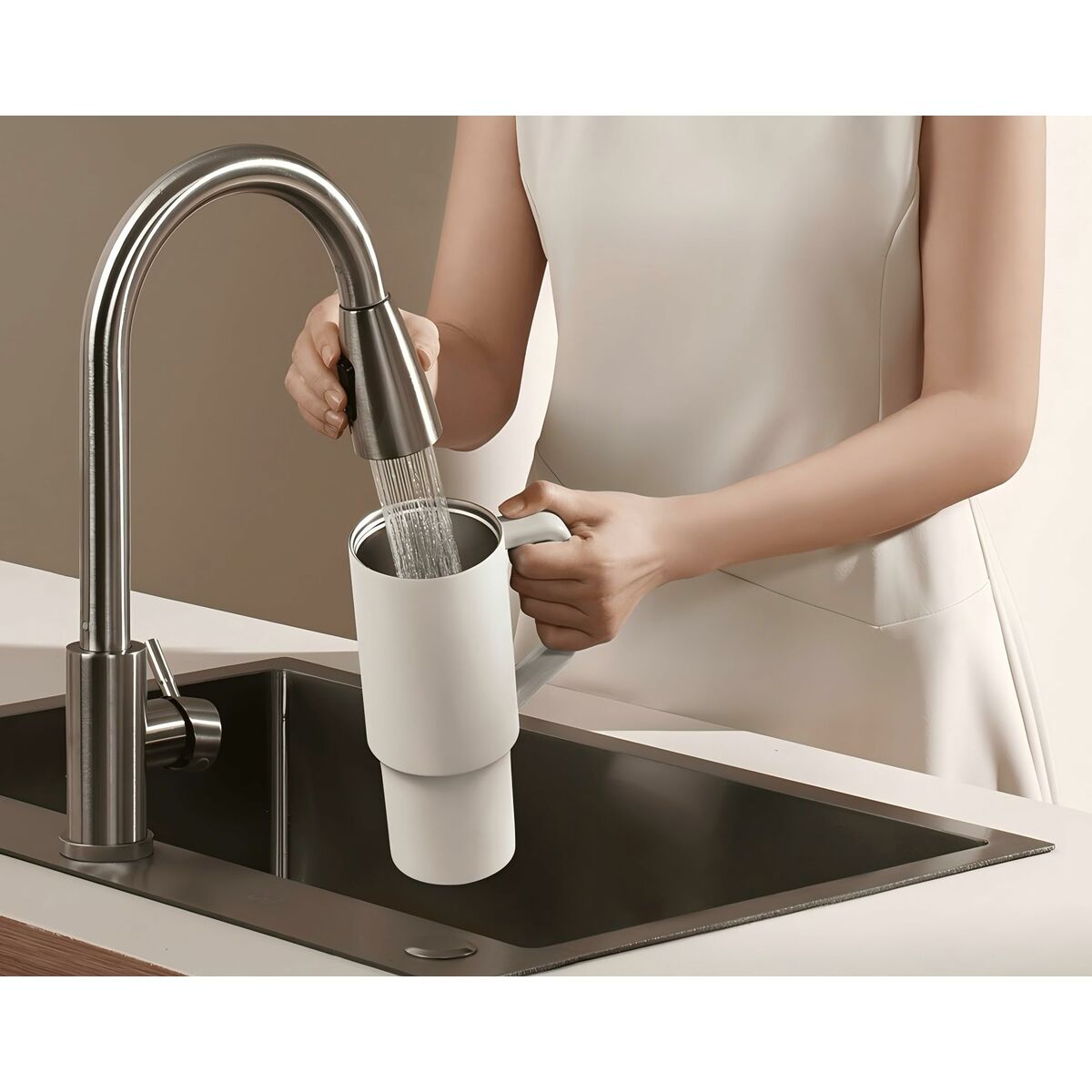 V2H26923C32E4A76602F5AF2B2BFA200CC7R5765623P7