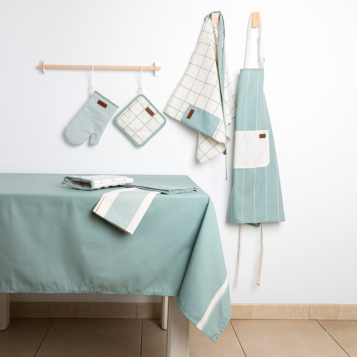 V4HCB6AEEBBEAA38C8111F0AECF78B1E84FR6443716P2