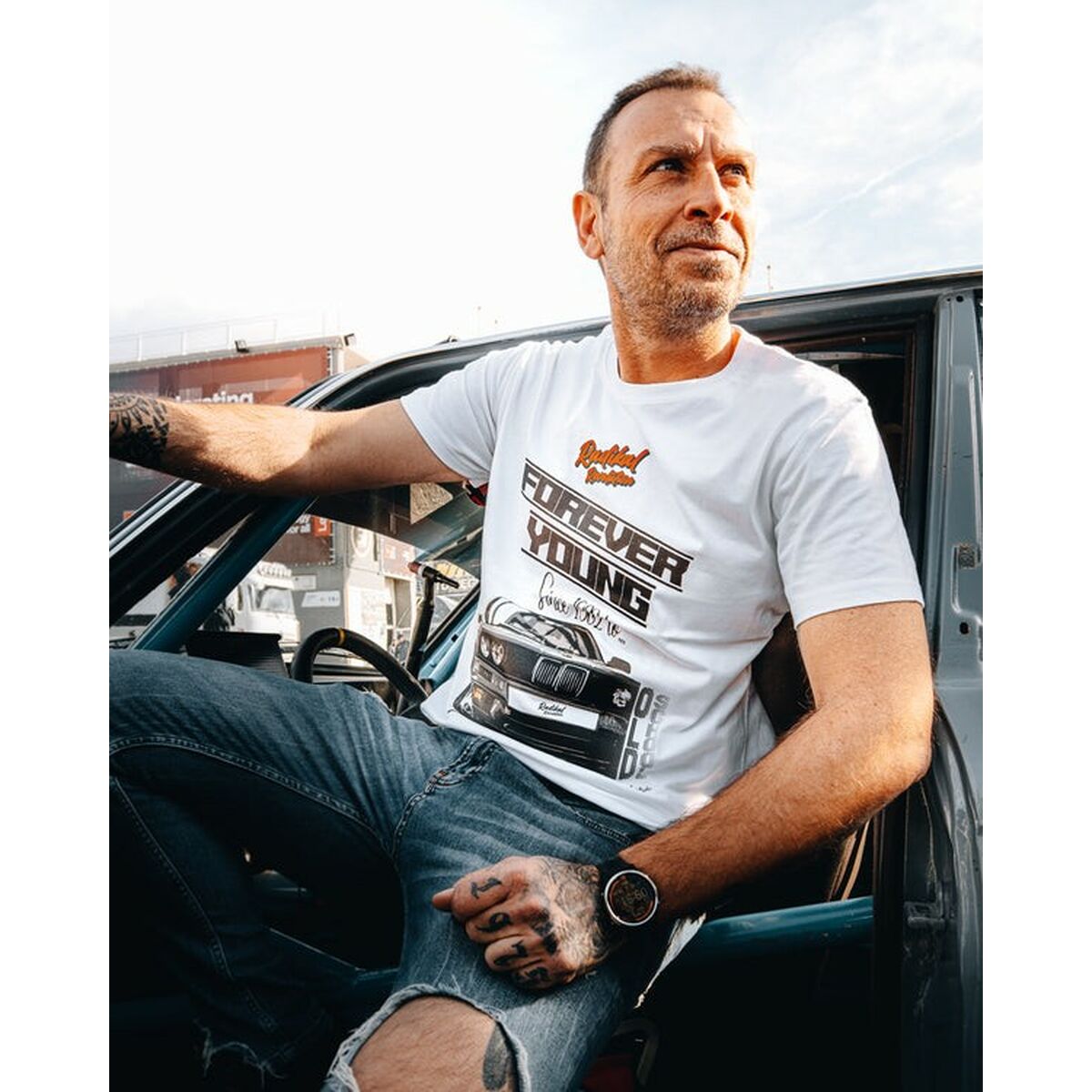 V3HBE365AEB5330E156E49104D14EEDB27DR4459323P2