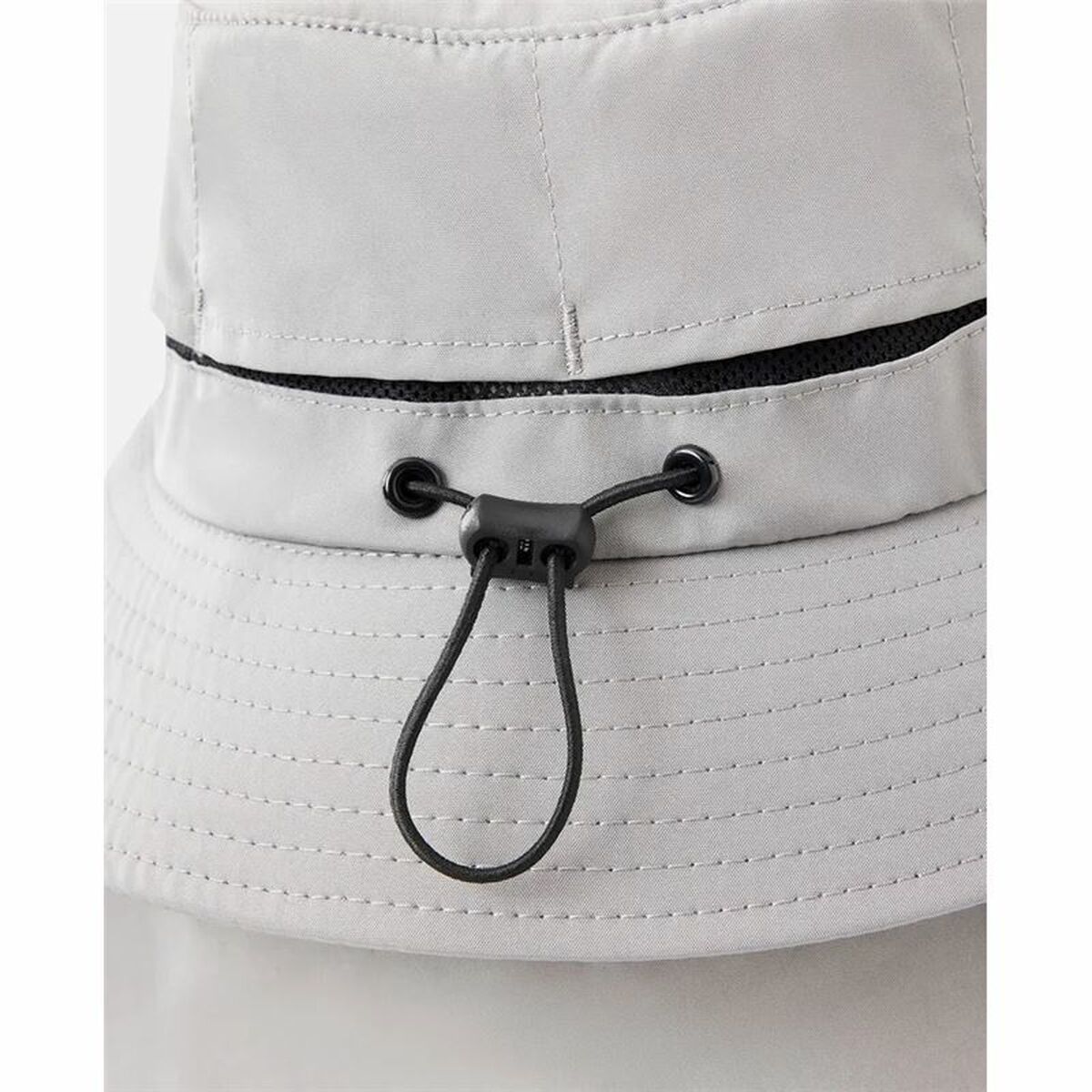 V2H2BF5BB2329FE3AD2A8D5350F74082B9CR6051854P4