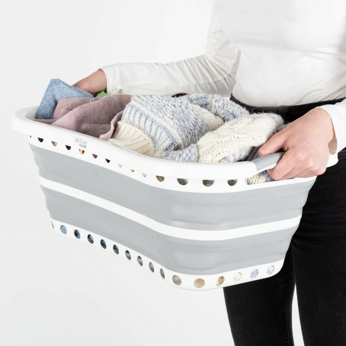 V4HC793461601F9B751815E9679A6E064ADR5712440P4